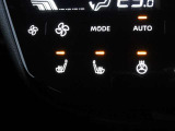 運転席と助手席には、シートヒーターを装備しています。冬場は必需品です!◆ハンドルヒーターを装備しています★ハンドルを握ると、手のひらから指先まで暖めてくれます!