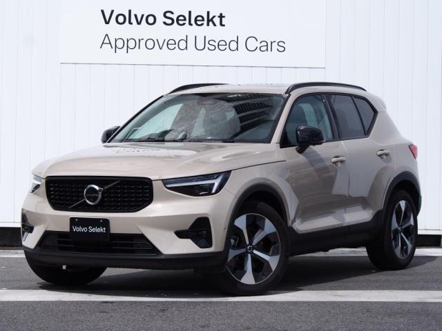 XC40 ウルトラ B4 AWD ダークエディション 4WD 