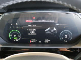 ご契約からご納車、そしてアフターフォローまで。AAA横浜青葉の専任スタッフは、お客様のAudiライフをきめ細かくサポートさせて頂きます。