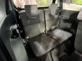 3列目シートはもちろん状態良好☆大人でもゆったりと座って頂けますので、大人数でのお出かけもラクラクです♪ご家族で、気の知れた仲間で、ドライブに行くのが楽しみですね♪