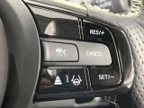 【アダプティブクルーズコントロール】高速道路での長距離走行が楽に!!自動で速度を保つクルーズコントロールが、衝突軽減システムと連携し、前方の車両を感知して車間を保つように速度調節してくれます!!