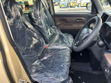 ダイハツ車の展示場がありますので、試乗をしてみてお客様のお気に入りの一台をお探しください。国産メーカー全車対応できますので、展示がない新車も販売させていただいています。