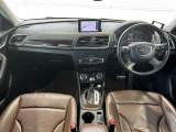 Q5 2.0 TFSI クワトロ 4WD 4WD 本革シート
