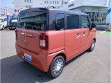 クールに決まっていますよ。さり気なく、スタイリッシュな感じです。やり過ぎよりもこのくらいのデザインがお洒落ですね。