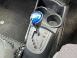 手に馴染みやすいシフトレバーが安全運転をサポートしてくれますよ!ギアの確認もしやすいです(^_-)-☆