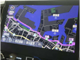 純正ナビを装備。タッチパネル式で使いやすく、お出かけもラクラクです。