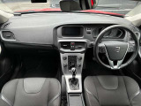 V40 D4 ダイナミック エディション ディーゼル 