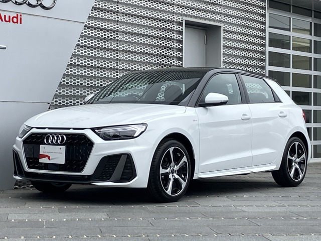 A1スポーツバック 25 TFSI Sライン 