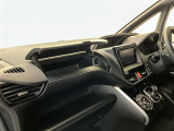 見通しのよいすっきりとした視界で、誰でも運転しやすいです。運転のしやすさは疲れにくさにも繋がりますよ♪