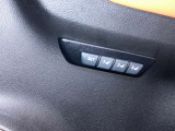 運転の操作性、快適性など全てはシートポジションから始まります。ドライバーごとの好みのポジションを記憶できるシートメモリーは、欠かせない機能です。