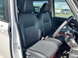 使用感のないきれいな運転席シートです!