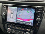 空から車を見たような「アラウンドビューモニター」!車の周りが一目で確認できるので、小さなお子様や障害物があっても安心して乗ることができます。