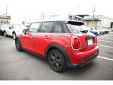 お客様コメント475件 総合5点中4.9点の高実績! ★5つ MINIのことなら安心と実績のMINI NEXT岡山にお任せください!整備などはお近くのMINIディーラーでアフターサービスも大丈夫です★