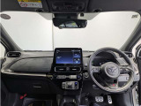 見通しのよいすっきりとした視界で、誰でも運転しやすいです。運転のしやすさは疲れにくさにも繋がりますよ♪
