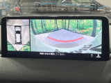 【360&deg;ビューモニター】専用のカメラにより、上から見下ろしたような視点で360度クルマの周囲を確認することができます☆死角部分も確認しやすく、狭い場所での切り返しや駐車もスムーズに行えます。