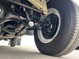 お車を安心してお乗りいただく為には、足回りの定期点検が欠かせません。サービスサポート(有償保証)では無料点検もご提供しており、安心のカーライフをお過ごしいただけるサポート体制が整っています。