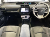プリウス 1.8 S ツーリングセレクション E-Four 4WD 修復歴無し