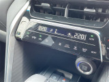 店舗にて現車の確認もいただけますので、お電話で在庫のご確認の上是非ご来店くださいませ。