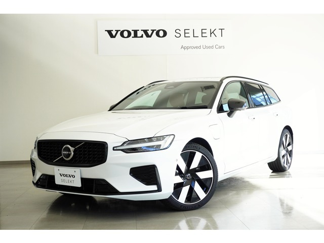 V60 ウルトラ T6  AWD プラグインハイブリッド 4WD 
