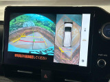 【パノラミックビューモニター】専用のカメラにより、上から見下ろしたような視点で360度クルマの周囲を確認することができます☆死角部分も確認しやすく、狭い場所での切り返しや駐車もスムーズに行えます。