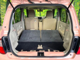 後席を格納すると、これだけの広さが!シーンに合わせたシートアレンジで、大きな荷物も積むことが出来ます♪