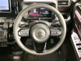 【純正革巻きステアリング】上質な革を使用することで、手にしっかり馴染みとても運転しやすいハンドルです♪