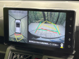【パノラマモニター】専用のカメラにより、上から見下ろしたような視点で360度クルマの周囲を確認することができます☆死角部分も確認しやすく、狭い場所での切り返しや駐車もスムーズに行えます。