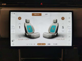 【シートマッサージ】フロント、リアシートに5段階調整可能なシートマッサージが装備されております。ドライブ中でも疲れを癒してくれます。