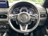【ステアリングスイッチ】運転中、前方から目線をそらすことなく、オーディオ等の操作が可能な便利機能!安心&快適なドライブを演出してくれます♪