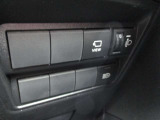 中古車センター 0778-52-3252 (新車・中古車販売店)       本社サービス工場 0778-52-1246 (車検・修理工場)                営業・整備スタッフ一同ご連絡、ご来店をお待ちしてます。