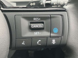 プロパイロット装備!高速道路の運転で、アクセル、ブレーキ、ハンドルの操作をアシストし、ドライバーの負担を軽減します。