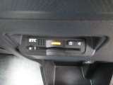 ETC付。高速道路の料金所はキャッシュレスで通過です。サービスエリア等にあるスマートインターの出入りも利用可能でとっても便利。ご納車後すぐにお使い頂けるようセットアップしてのお渡しとなります。