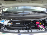 エンジンルームもきれいですよ。機関機構系も良好です。納車前に点検整備も行います。エンジンオイル・オイルフィルター・エアコンフィルター・ワイパーゴムは必ず交換致します。