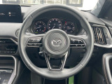 【純正革巻きステアリング】上質な革を使用することで、手にしっかり馴染みとても運転しやすいハンドルです♪