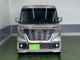 フレアワゴン カスタムスタイル ハイブリッド XT 4WD 