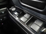 全席パワーウインドウ★運転席はワンタッチで開閉可能です♪