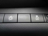 自動(被害軽減)ブレーキ、横滑り防止と安全装備も充実!
