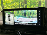 【アラウンドビューモニター】専用のカメラにより、上から見下ろしたような視点で360度クルマの周囲を確認することができます☆死角部分も確認しやすく、狭い場所での切り返しや駐車もスムーズに行えます。
