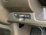 ETC付いてます。ETCが使用可能な道路通行料はキャッシュレスでスマートに走行できます。再セットアップして納車致します。