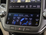 ★使いやすさや安全性を追求したステアリング周り!高級車ゆえにスイッチ類が多いのも特徴ですね!考え尽くされた配置ですぐに使いこなす事が出来ますのでご安心下さい!是非、体感してみて下さい!!
