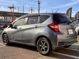 【キッズコーナーも完備】商談ルームにはキッズコーナーをご用意しております。ご家族皆様でのご来店も大歓迎です♪皆さんで楽しくお車選びして下さい。