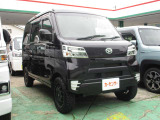 新車各メーカー取扱いしてます、販売センターには距離の少ない車、4WD車、登録落ちの車など、多数取り揃えております、又お客様のご希望の中古車もお探しできますので、ご用命下さい。