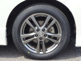 【タイヤ】 【純正18インチアルミホイール】《225/55R18》専用のアルミなのでお車のイメージぴったりですね!