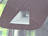 【エマージェンシーブレーキ】走行中に前方の車両等を認識し、衝突しそうな時は警報とブレーキで衝突回避と被害軽減をアシスト。より安全にドライブをお楽しみいただけます。