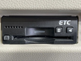 【ETC】高速道路の料金所をストレスなく通過!話題のスポットやサービスエリアに多い「スマートIC」利用時は必須のアイテムです。当店でセットアップを実施、ご納車当日からすぐにご利用いただけます!