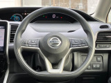 【ステアリングスイッチ】運転中、前方から目線をそらすことなく、オーディオ等の操作が可能な便利機能!安心&快適なドライブを演出してくれます♪