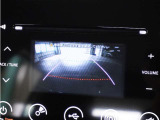 ◆バックカメラ◆リバースにするだけで映ります、後方の安全確認や、狭い駐車場での車庫入れ、雨の日や夜間など視界の悪い時に便利です!安全にバックする為には欠かせない装備です。
