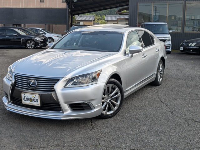 LS 600h バージョンL 4WD 