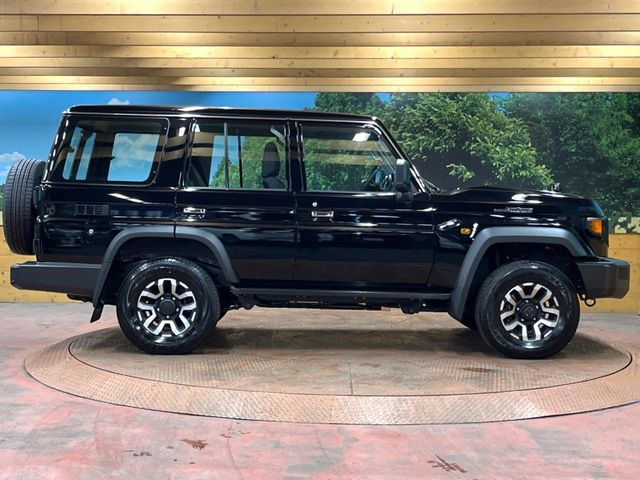 トヨタ ランドクルーザー70 2.8 AX ディーゼル 4WD の中古車詳細