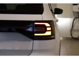 LEDテールランプの為、後続車からの視認性を高めています。